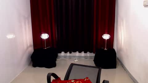 Snapshot of giaxxx01 chatting on December 11, 2024, 10:14 am Gia X online show from December 11, 2024, 10:14 am