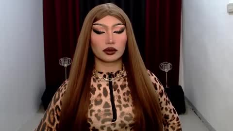 Snapshot of giaxxx01 chatting on January 20, 2025, 4:43 am Gia X online show from January 20, 2025, 4:43 am