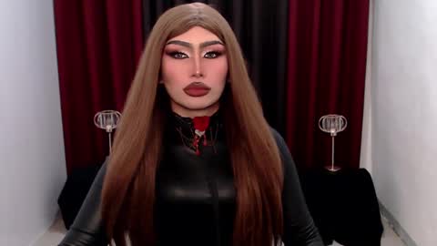 Snapshot of giaxxx01 chatting on February 24, 2025, 8:38 am Gia X online show from February 24, 2025, 8:38 am