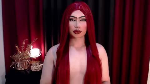 Snapshot of giaxxx01 chatting on October 12, 2025, 5:17 am Gia X online show from October 12, 2025, 5:17 am