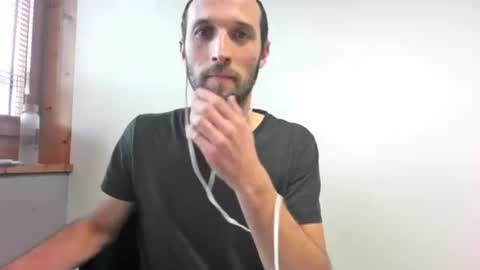 gib_xou online show from October 3, 2025, 10:01 am