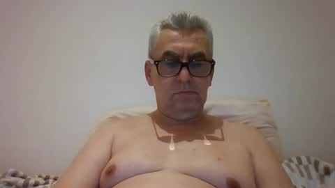 Snapshot of gigi1970 chatting on December 2, 2024, 6:32 pm gigi1970 online show from December 2, 2024, 6:32 pm