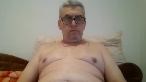 Snapshot of gigi1970 chatting on December 15, 2024, 3:09 pm gigi1970 online show from December 15, 2024, 3:09 pm