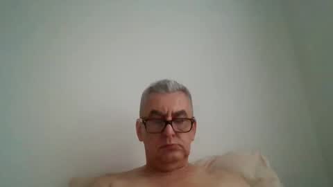 Snapshot of gigi1970 chatting on December 25, 2024, 1:09 pm gigi1970 online show from December 25, 2024, 1:09 pm