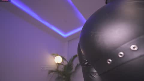 Snapshot of gigi_ulala chatting on January 25, 2025, 11:13 am 80 off in my OF gigipriv  online show from January 25, 2025, 11:13 am