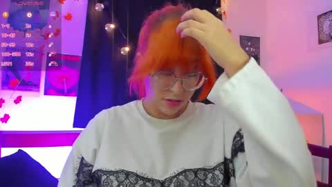 gigimooon online show from April 28, 2026, 6:29 am