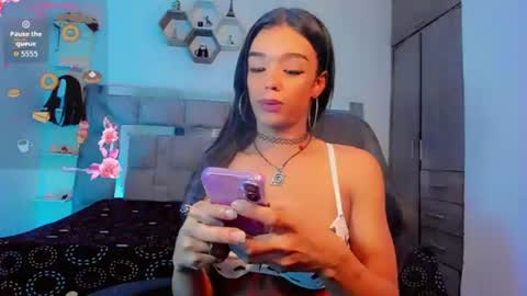 gigitremblay online show from July 13, 2026, 9:17 pm