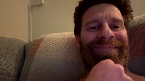 Gilbert online show from January 18, 2025, 11:33 pm