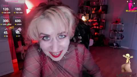 Snapshot of ginamiracle chatting on April 21, 2026, 6:44 pm Gina Moor online show from April 21, 2026, 6:44 pm