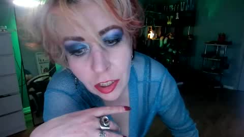 Snapshot of ginamiracle chatting on May 15, 2026, 8:21 am Gina Moor online show from May 15, 2026, 8:21 am