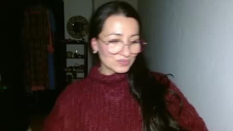 GinaONeon online show from December 16, 2024, 11:07 pm