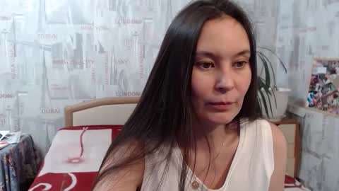 Snapshot of ginaxsoulah__ chatting on December 25, 2024, 7:24 pm ginaxsoulah   online show from December 25, 2024, 7:24 pm