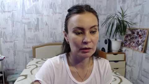 Snapshot of ginaxsoulah__ chatting on October 9, 2025, 1:53 pm ginaxsoulah   online show from October 9, 2025, 1:53 pm