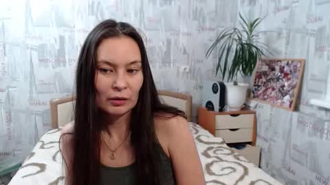 Snapshot of ginaxsoulah__ chatting on October 25, 2025, 6:35 pm ginaxsoulah   online show from October 25, 2025, 6:35 pm