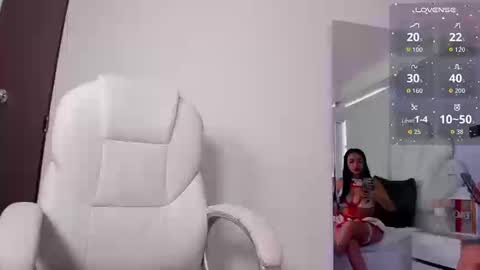 Ginebra Ness online show from September 19, 2025, 2:07 pm