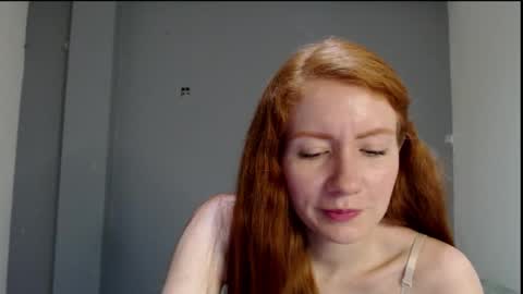 Snapshot of ginger_giirl chatting on October 21, 2025, 10:54 pm Ginger online show from October 21, 2025, 10:54 pm