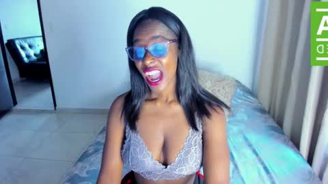 Snapshot of ginger_smil chatting on November 19, 2025, 11:54 am Diana online show from November 19, 2025, 11:54 am