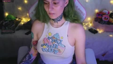 Snapshot of ginger_stay chatting on May 4, 2026, 10:11 am Ginger online show from May 4, 2026, 10:11 am