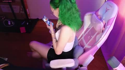 Snapshot of ginger_stay chatting on May 20, 2026, 10:21 am Ginger online show from May 20, 2026, 10:21 am
