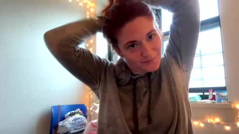 Snapshot of gingerlynx chatting on November 3, 2025, 7:48 pm gingerlynx online show from November 3, 2025, 7:48 pm