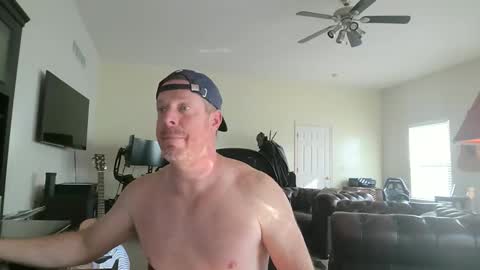 gingerzaddy online show from November 16, 2025, 4:12 pm