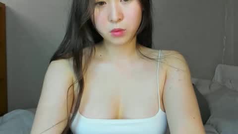 Ginny online show from October 28, 2025, 7:49 pm