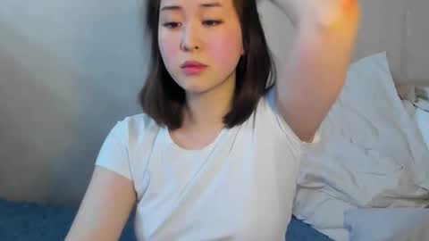 Snapshot of ginnycherry chatting on April 20, 2026, 11:17 pm Ginny online show from April 20, 2026, 11:17 pm