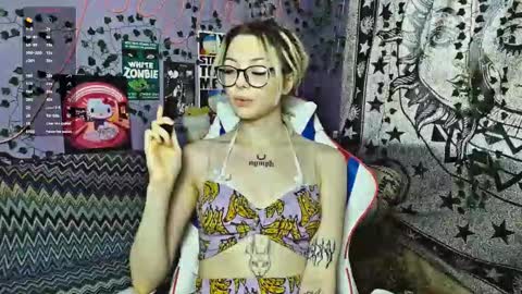 Ginny online show from October 3, 2025, 12:35 pm