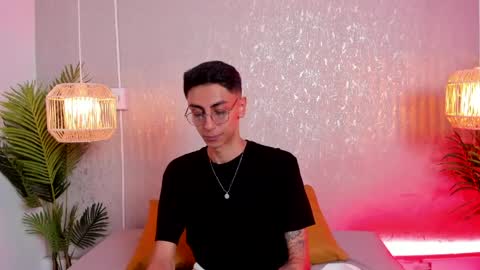 Gio Carangi online show from March 31, 2026, 3:19 am