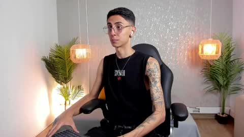 Gio Carangi online show from April 2, 2026, 3:26 am