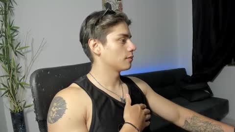 Snapshot of gio_russo chatting on December 26, 2024, 11:57 pm GioRusso online show from December 26, 2024, 11:57 pm