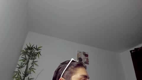 Snapshot of gio_russo chatting on February 24, 2025, 9:41 pm GioRusso online show from February 24, 2025, 9:41 pm