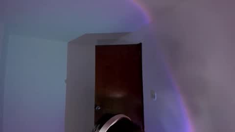 Snapshot of gio_russo chatting on October 24, 2025, 10:28 pm GioRusso online show from October 24, 2025, 10:28 pm