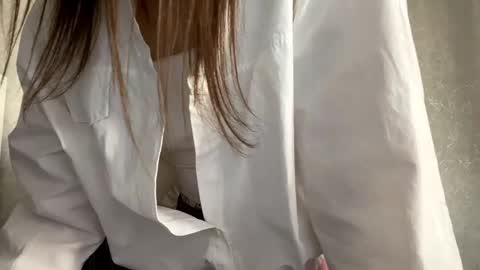 Melisa online show from April 21, 2026, 2:51 am