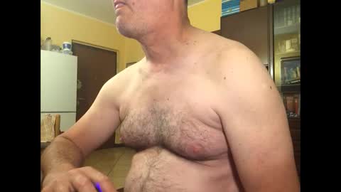 Snapshot of giovanni_1964 chatting on June 4, 2026, 12:38 am giovanni_1964 online show from June 4, 2026, 12:38 am