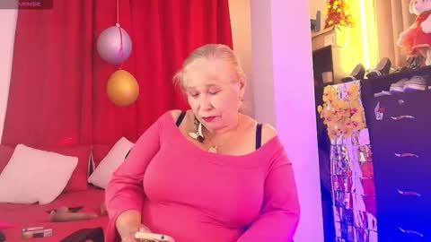 Girl Amada online show from February 13, 2026, 7:32 pm