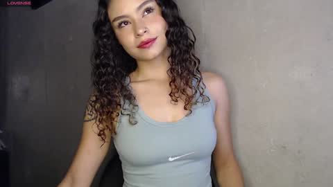 Snapshot of girlonhotflames chatting on January 31, 2025, 9:48 am LananaSofia and Boy online show from January 31, 2025, 9:48 am