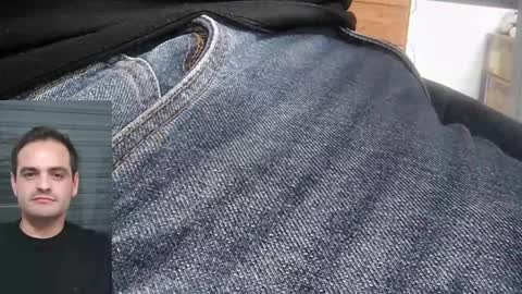 Snapshot of girlovermxx chatting on December 2, 2024, 3:37 am girlovermxx online show from December 2, 2024, 3:37 am