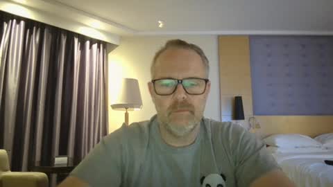 Snapshot of girlsandbikes chatting on January 27, 2025, 10:27 pm girlsandbikes online show from January 27, 2025, 10:27 pm