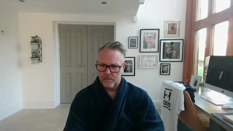 Snapshot of girlsandbikes chatting on September 22, 2025, 7:54 am girlsandbikes online show from September 22, 2025, 7:54 am