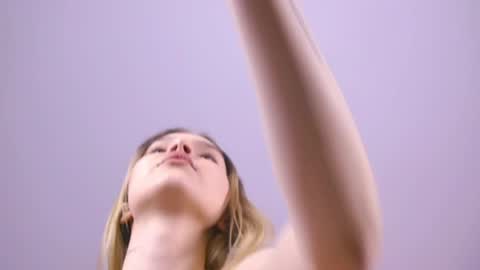 Ella Lisa Chloe online show from March 28, 2026, 8:52 pm