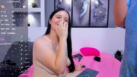 Snapshot of girsl_hot chatting on March 2, 2025, 1:15 am Violeta y Samantha online show from March 2, 2025, 1:15 am