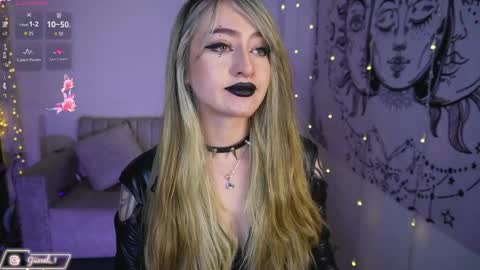 Snapshot of giselx_xx chatting on April 4, 2026, 10:40 pm GISEL online show from April 4, 2026, 10:40 pm