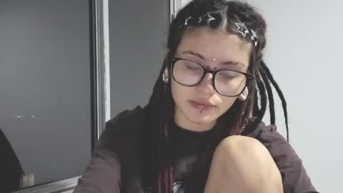 Snapshot of giulietta_mon chatting on April 13, 2026, 4:40 am Giulietta online show from April 13, 2026, 4:40 am