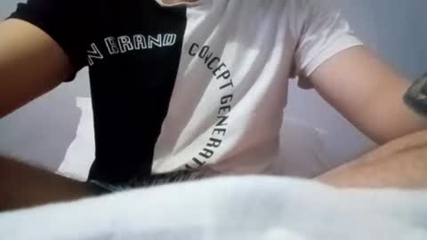 elen06 online show from December 15, 2025, 7:01 am