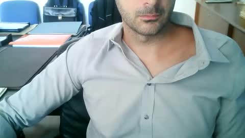 Snapshot of giuseppevai1 chatting on September 11, 2025, 9:31 am giuseppevai1 online show from September 11, 2025, 9:31 am