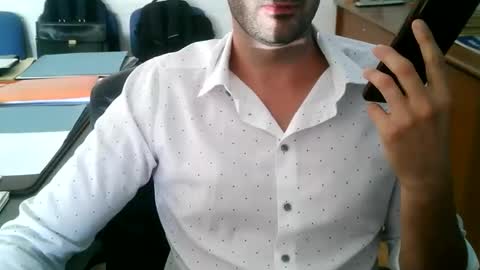 Snapshot of giuseppevai1 chatting on September 15, 2025, 1:44 pm giuseppevai1 online show from September 15, 2025, 1:44 pm