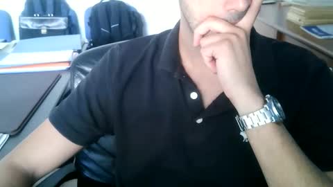 Snapshot of giuseppevai1 chatting on September 17, 2025, 8:27 am giuseppevai1 online show from September 17, 2025, 8:27 am