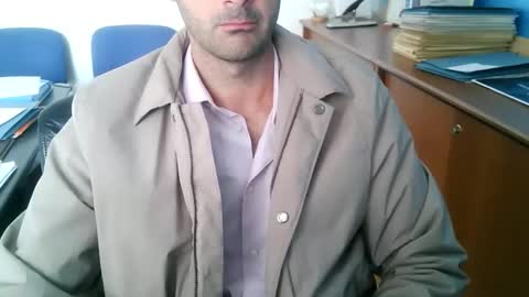 Snapshot of giuseppevai1 chatting on October 17, 2025, 11:02 am giuseppevai1 online show from October 17, 2025, 11:02 am