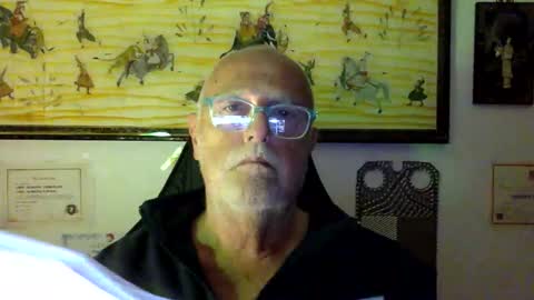 Snapshot of giutomma930394 chatting on April 16, 2026, 9:39 pm giutomma930394 online show from April 16, 2026, 9:39 pm